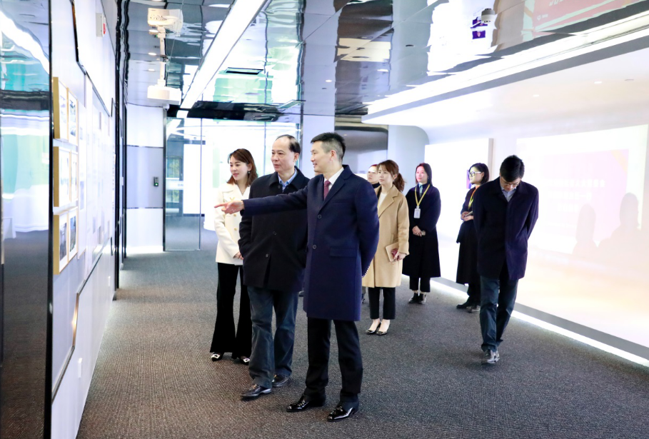 1613986774233856.png 222.png